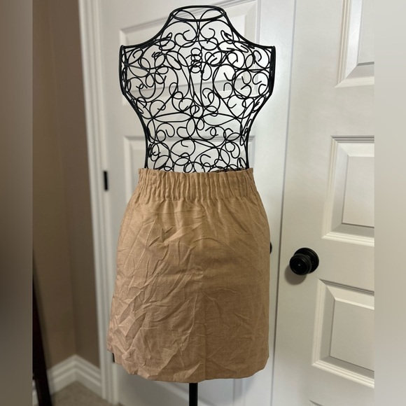 J. Crew Wool Tan Pull on Skirt with Pockets Sz 10 - Picture 5 of 8